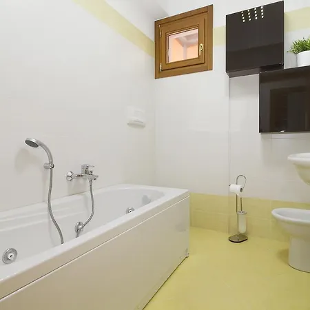 Il Parco Luxury Holiday home Salo